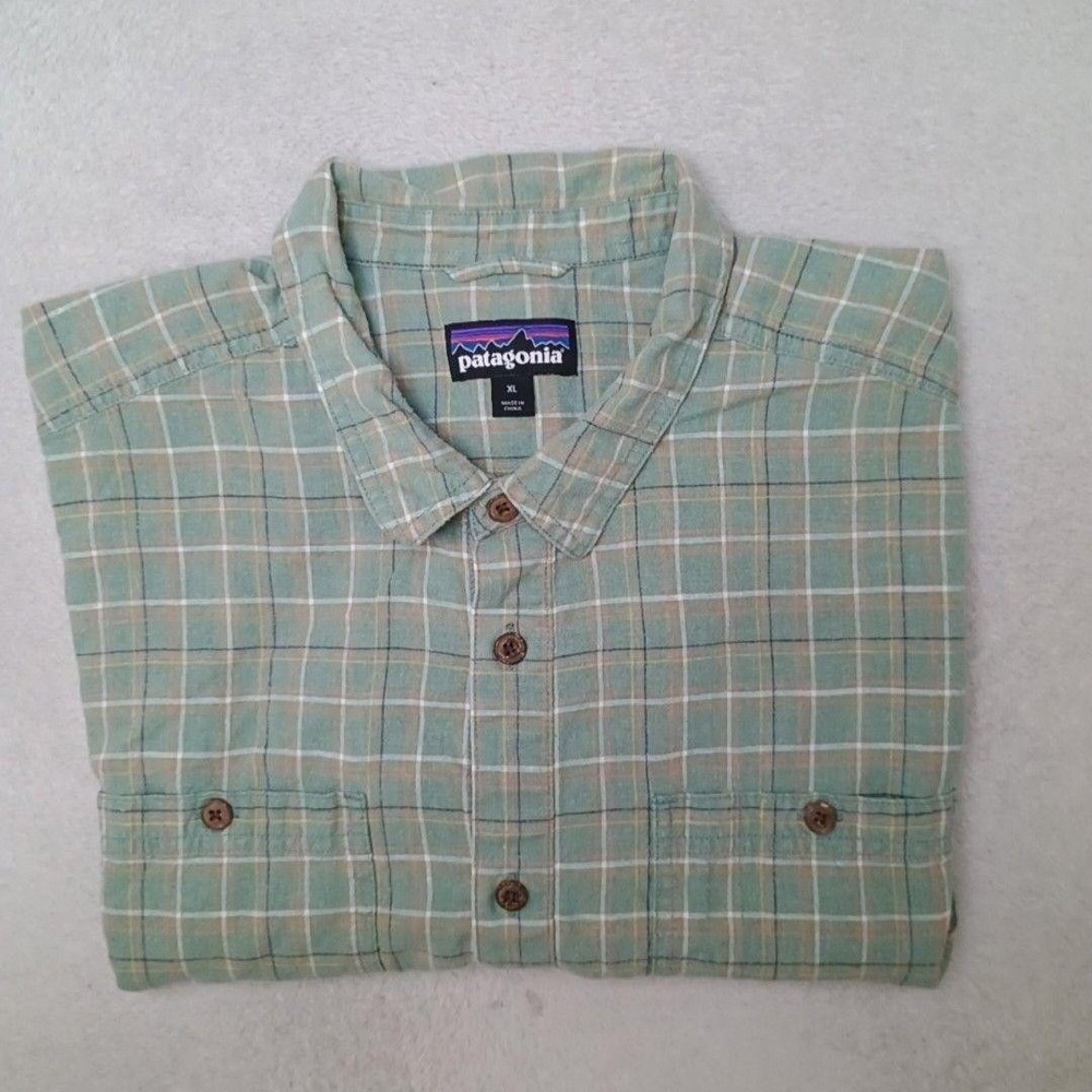 Patagonia Shirt Mens XL Green Plaid Back Step Button-Up Short Sleeve Hemp Cotton